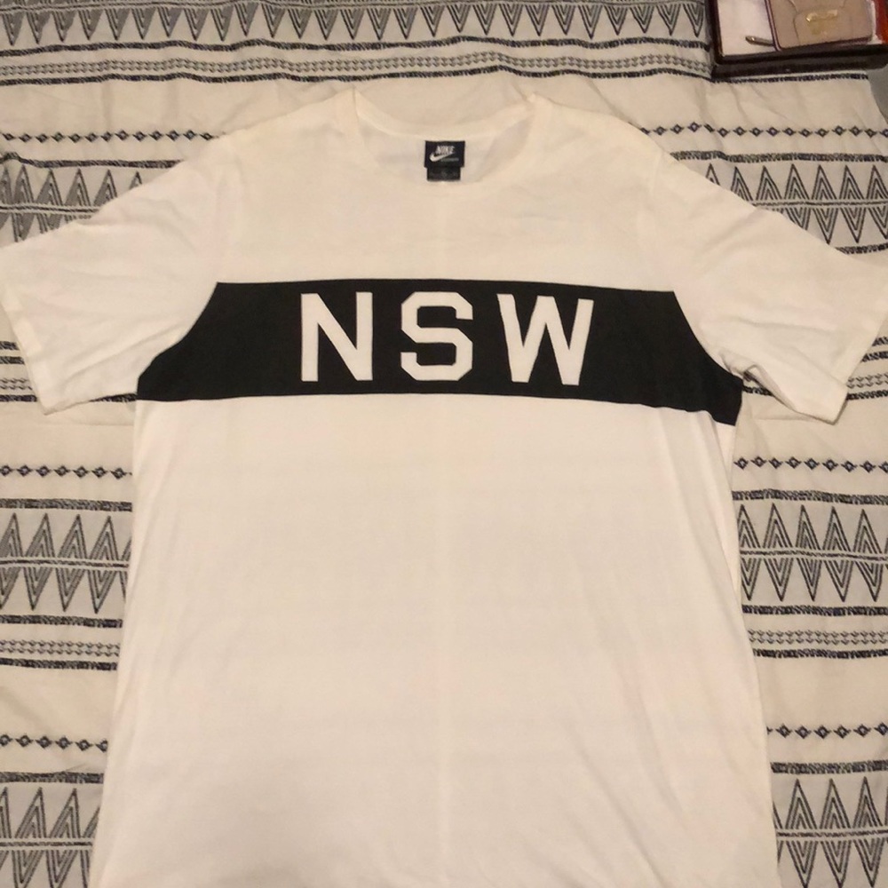Nike Sportswear NSW Tee